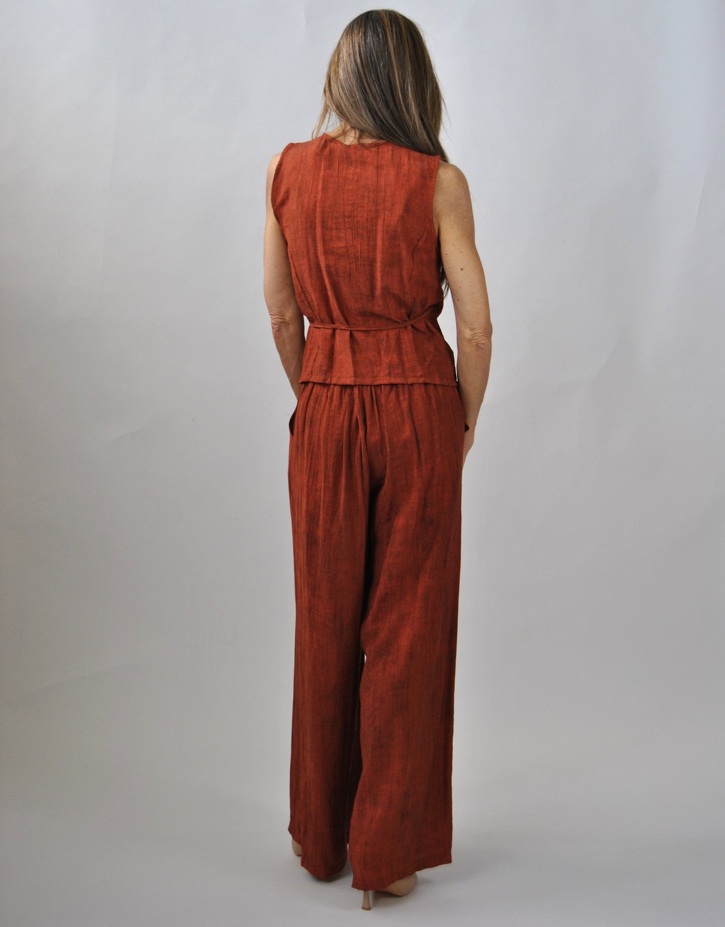 completo pantalone e top ad incrocio
