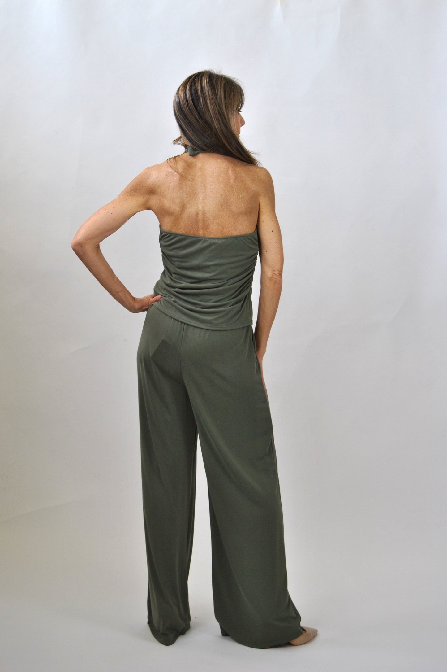 completo pantalone e top ad incrocio