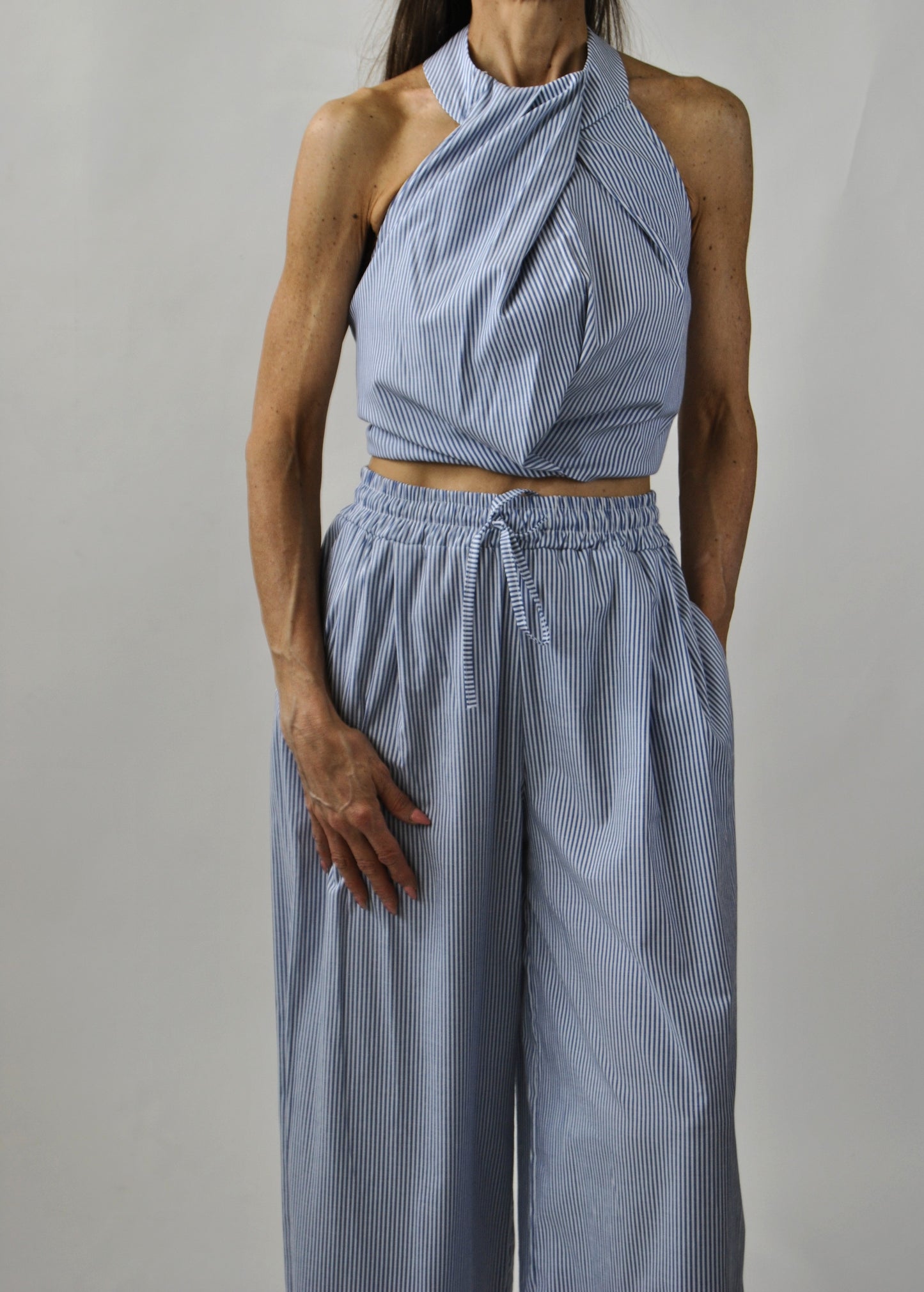 compl pant e top gess