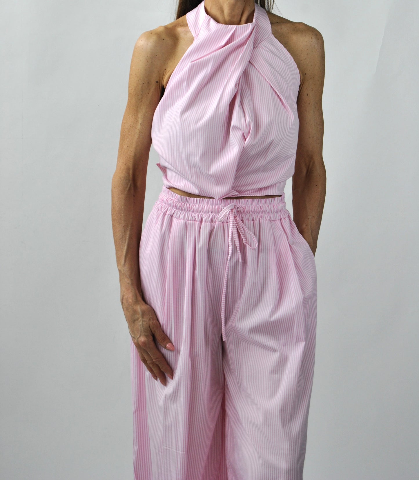 compl pant e top gess