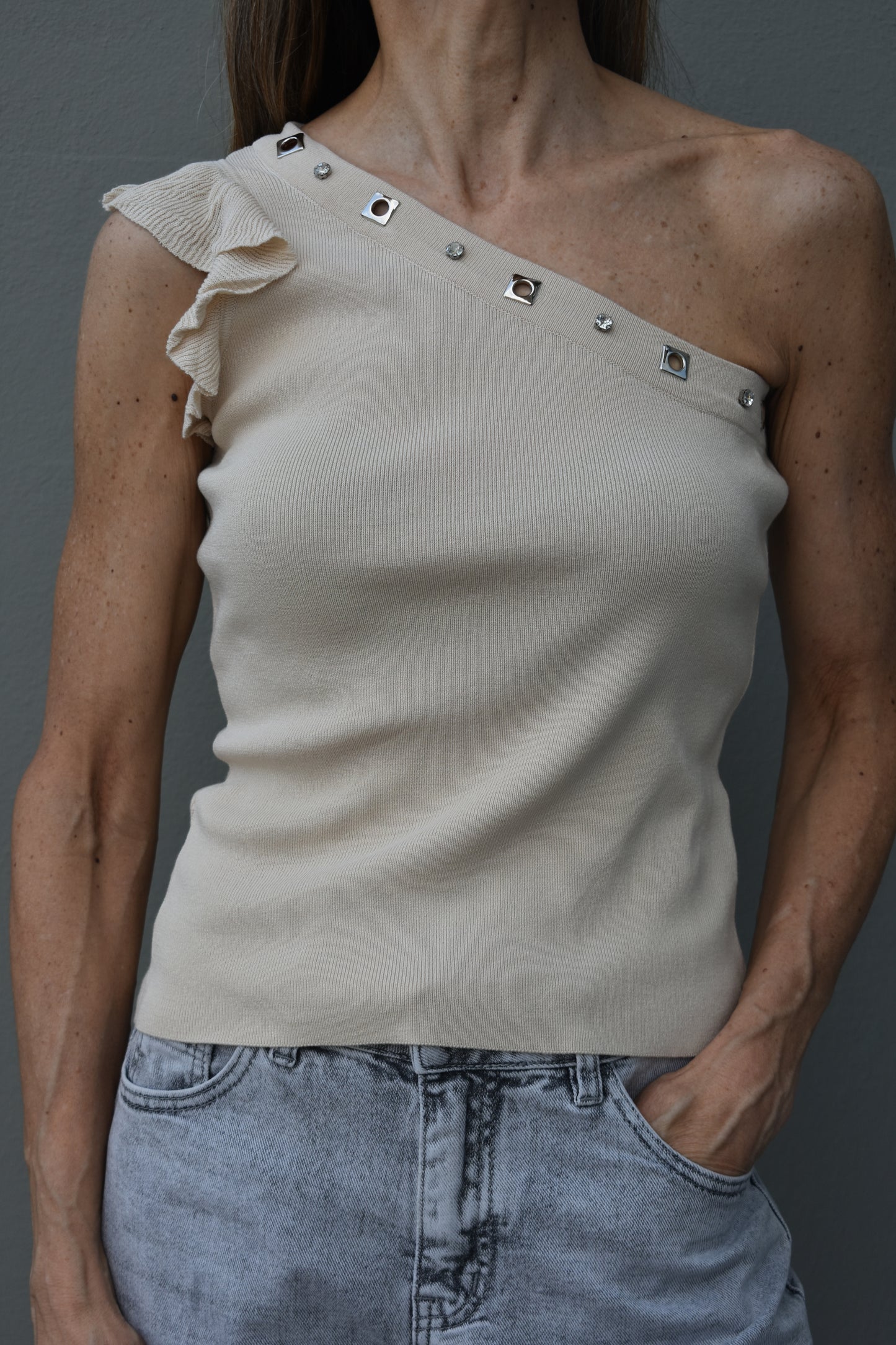top mono lavish